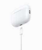 ایرپاد بلوتوثی اپل مدل AirPods Pro 2nd Generation با نویز کنسلینگ فعال (ANC)، نویز کنسلینگ میکروفون (ENC)، درگاه شارژ USB Type-C، با قابلیت شارژ بیسیم، دارای میکروفون دوگانه از نوع Beamforming، مقاومت در برابر رطوبت و عرق - سفید