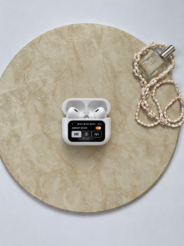 ایرپاد بلوتوثی اپل طرح AirPods Pro 2nd Generation و صفحه نمایش دیجیتال لمسی با نویز کنسلینگ فعال (ANC)، نویز کنسلینگ میکروفون (ENC)، درگاه شارژ USB Type-C، با قابلیت شارژ بیسیم، دارای میکروفون دوگانه از نوع Beamforming، مقاومت در برابر رطوبت و عرق - سفید
